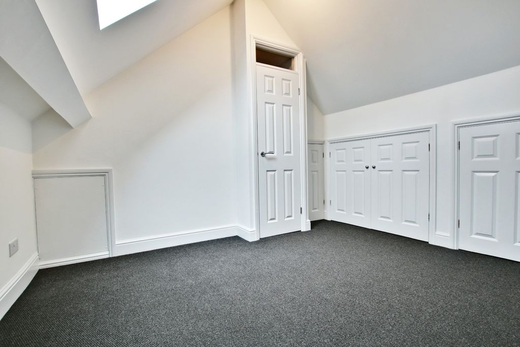 Property photo 2 of 12 2239452