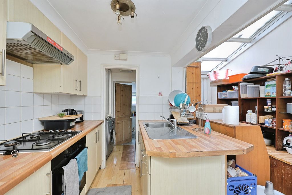 Property photo 3 of 14