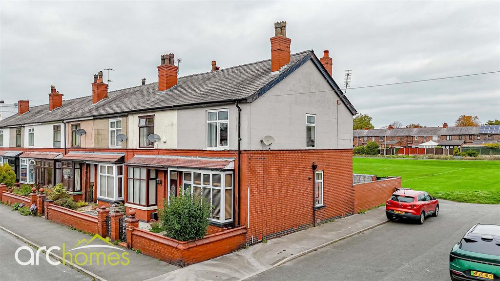 Property photo 1 of 32 Dji_Fly_20251014_152032_0911_1760452194266_Photo.J