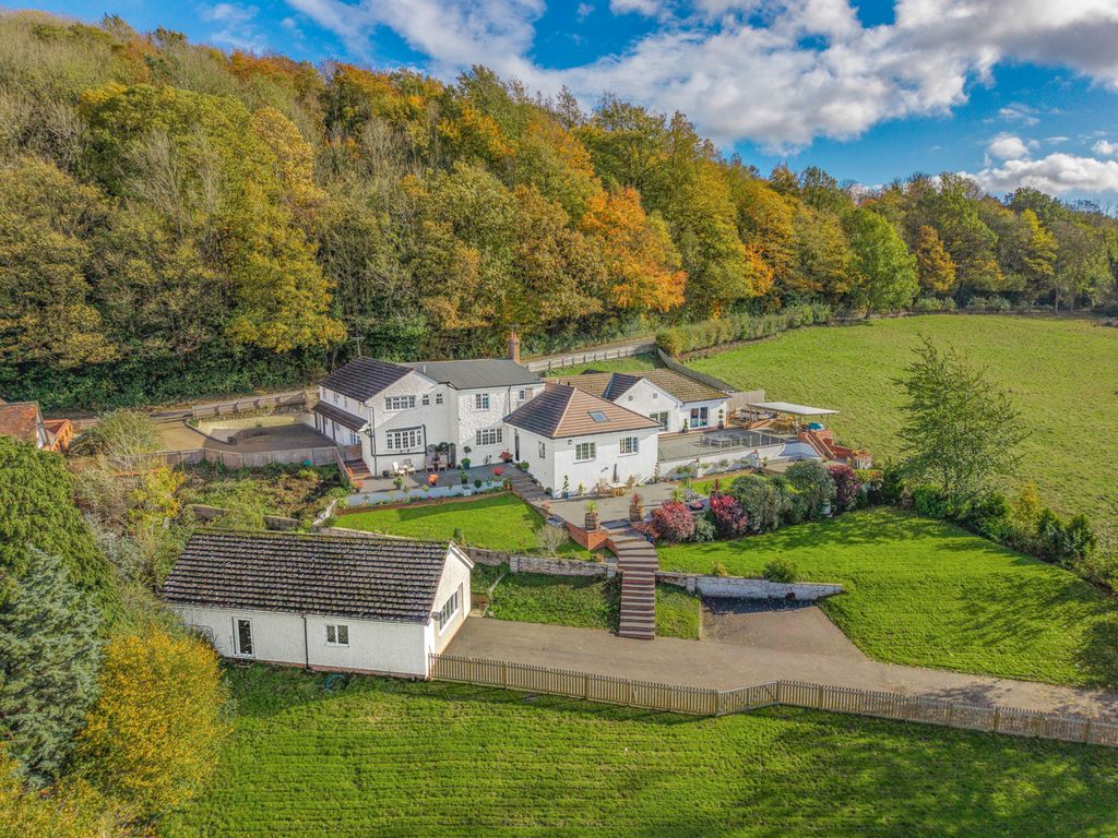 Property photo 1 of 53