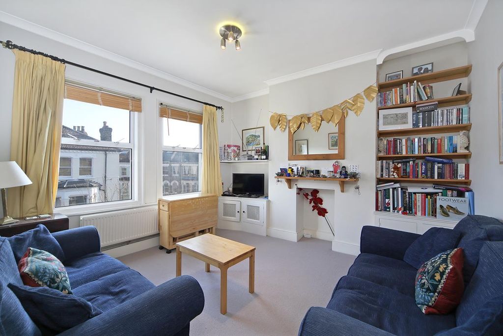 Property photo 1 of 6