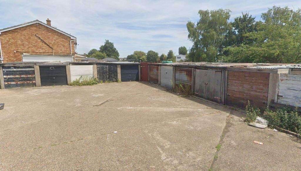 Property photo 1 of 1