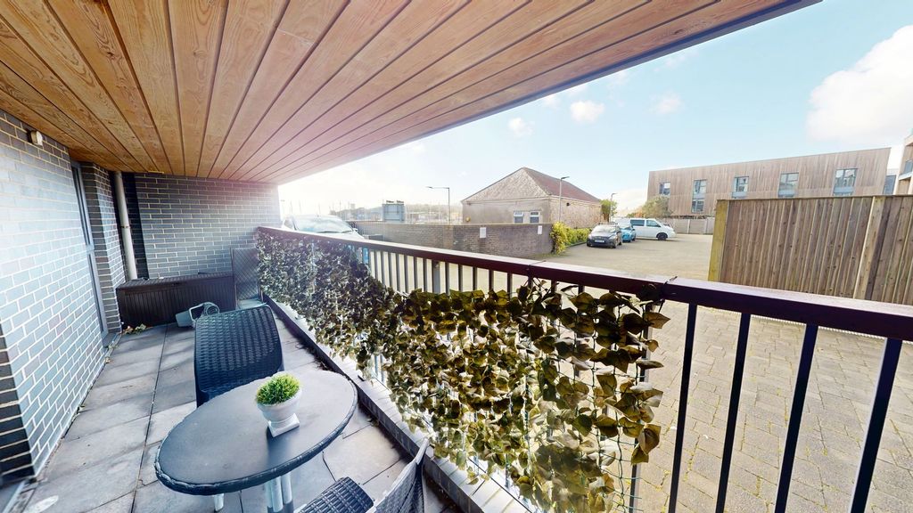 Property photo 3 of 7