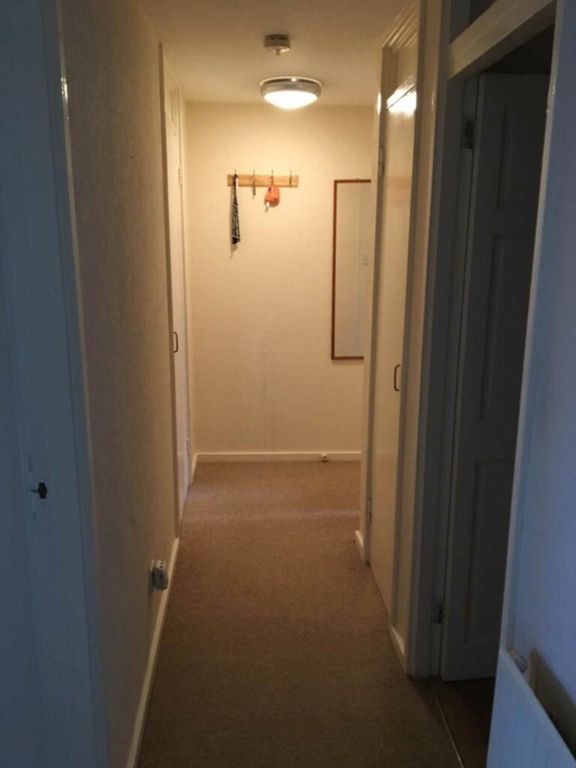 Property photo 3 of 4
