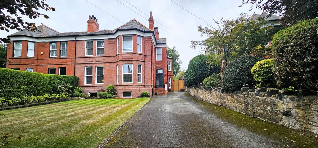 Property photo 1 of 25