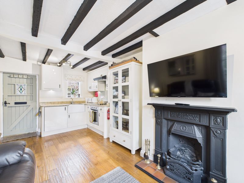 Property photo 2 of 11 Photo 6