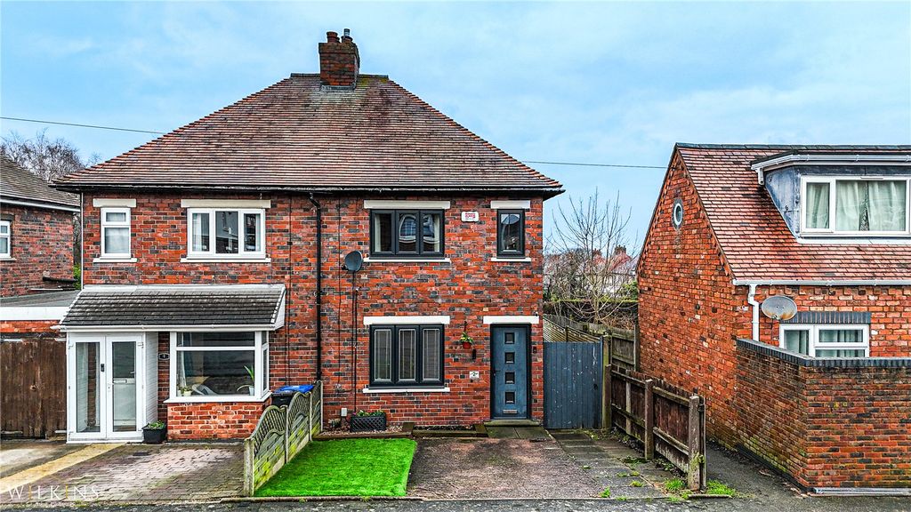 Property photo 1 of 27 Picture No. 21