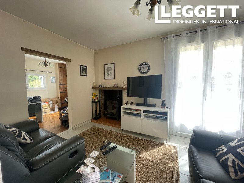 Property photo 3 of 10