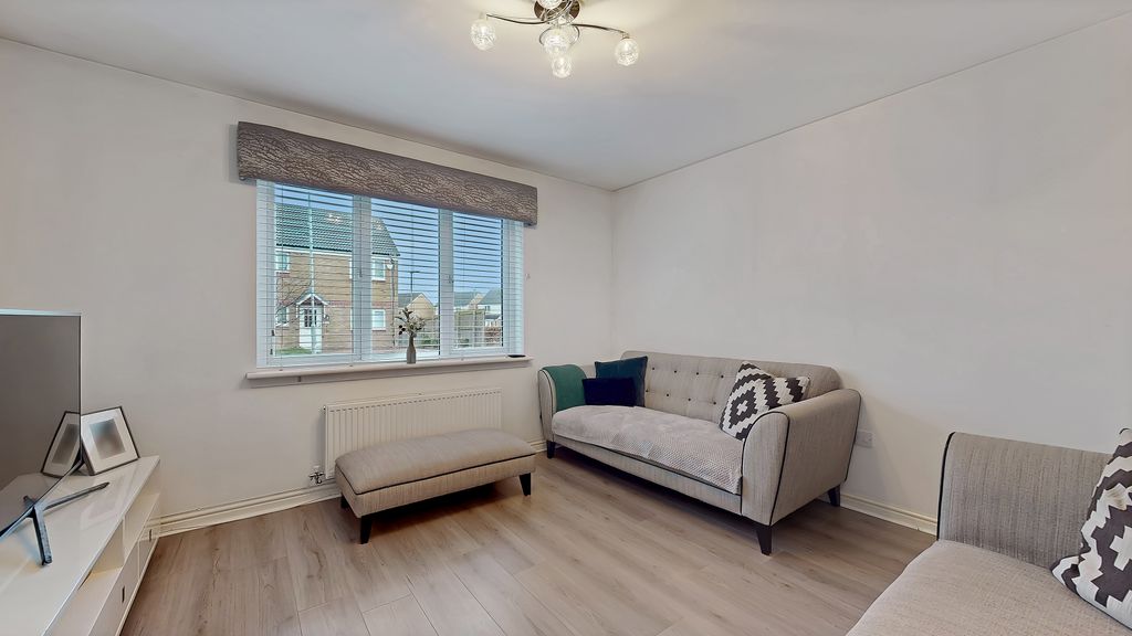 Property photo 2 of 32 15-Print-117 Craigswood Way_17