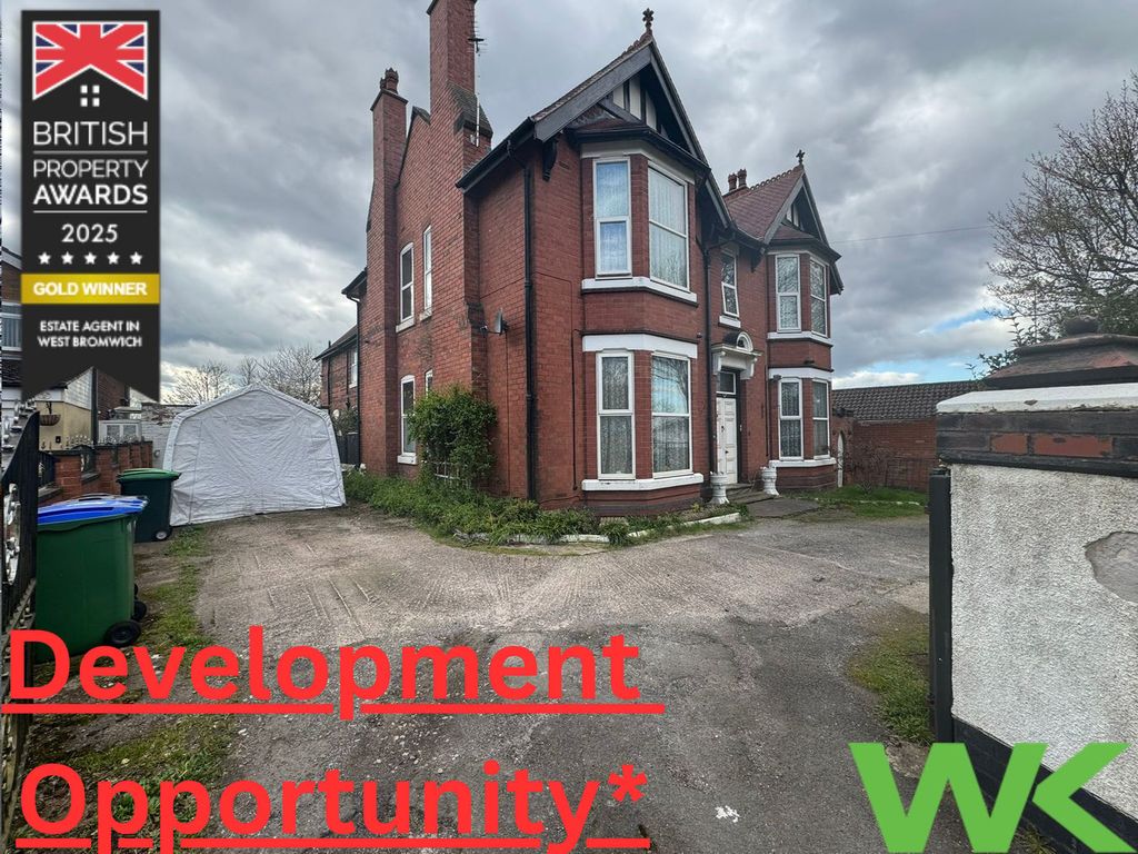 Property photo 1 of 3