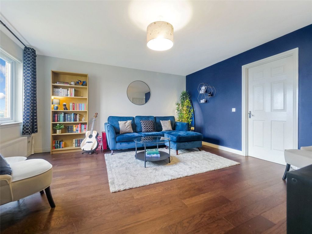 Property photo 3 of 20 Picture No. 03