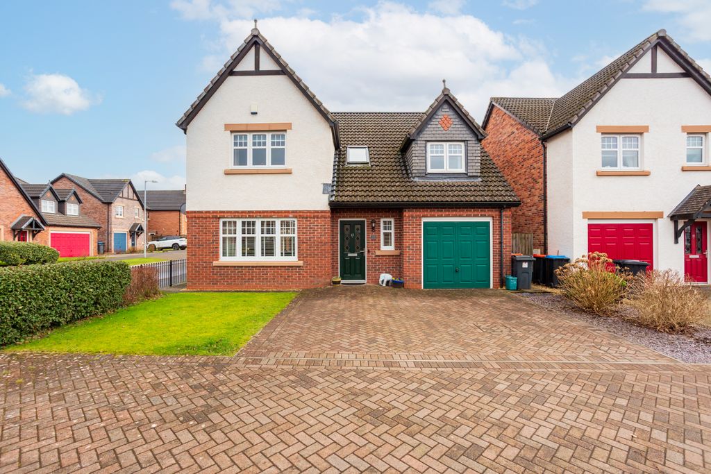 Property photo 1 of 49 Front External