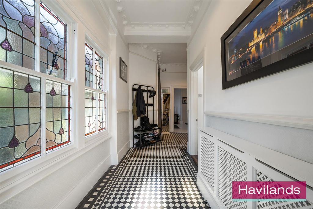 Property photo 3 of 23 Eversley Park Road-22.Jpg