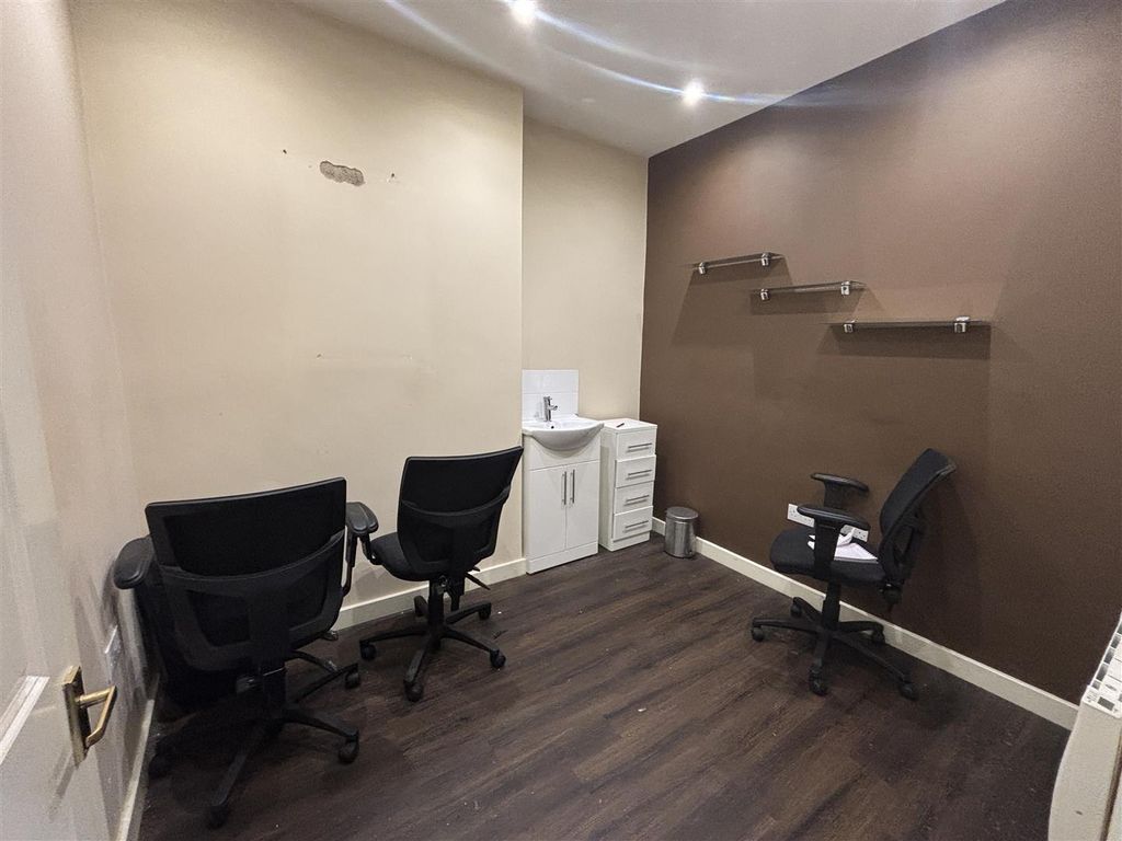 Property photo 2 of 10 20250815_113428285_Ios.Jpg