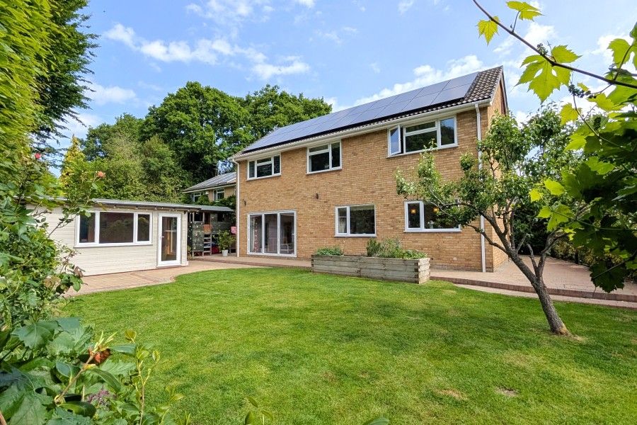 Property photo 2 of 17