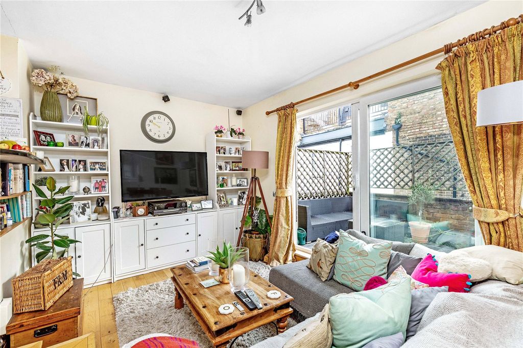 Property photo 3 of 13 Picture No. 06