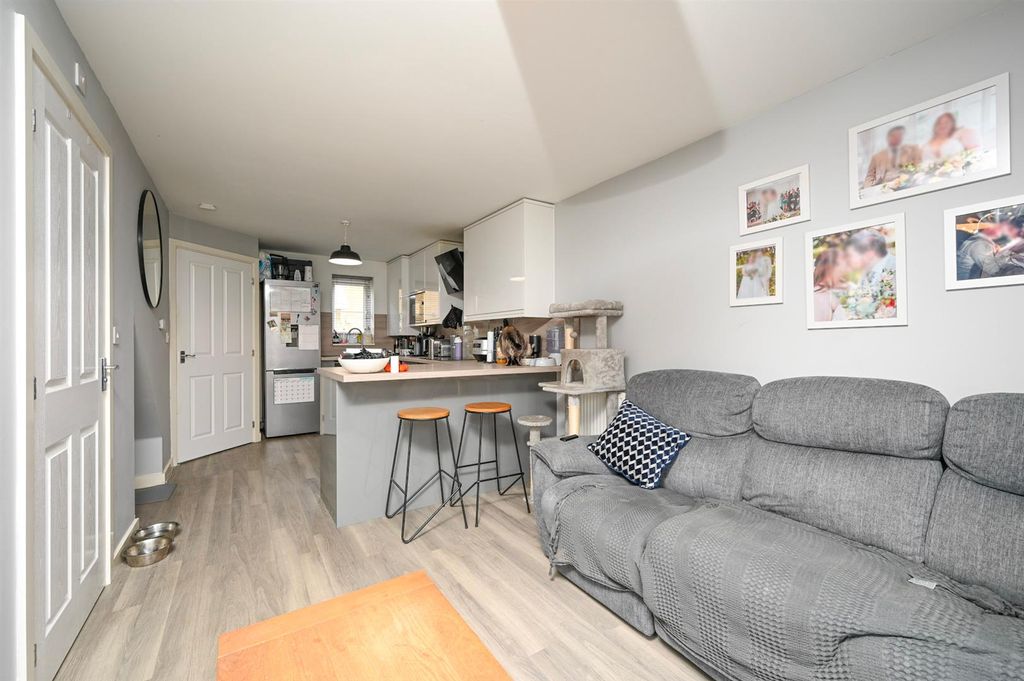 Property photo 2 of 12 Kitchen Dining Living Room 2