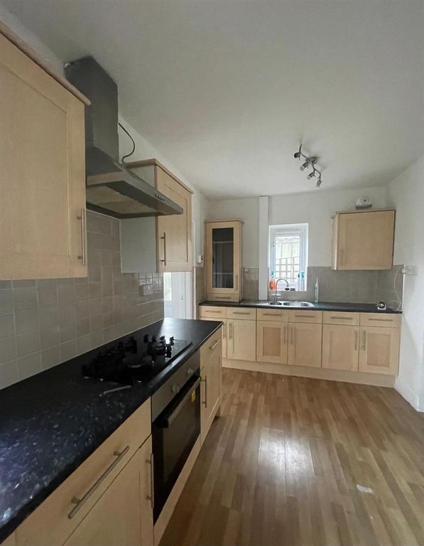 Property photo 3 of 15 Img-20260227-Wa0014(1)(1).Jpg