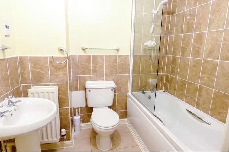 Property photo 3 of 9