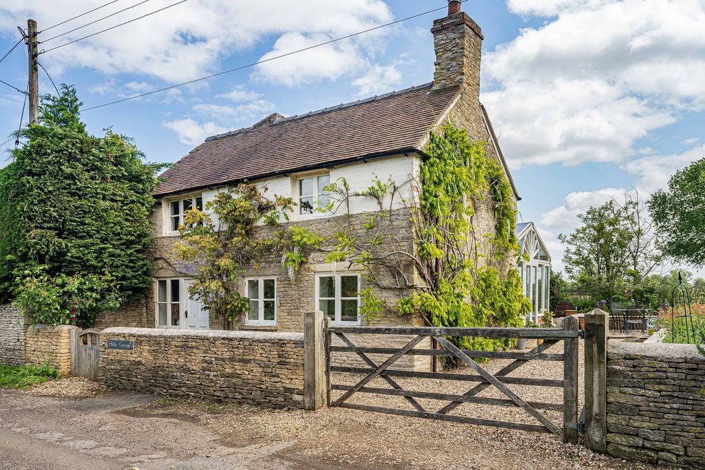 Property photo 1 of 21 Picture No. 06