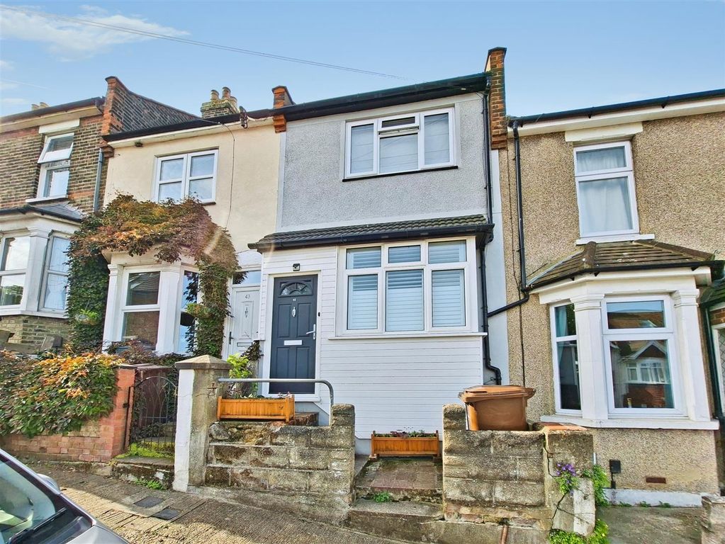 Property photo 1 of 20 Onslow Road