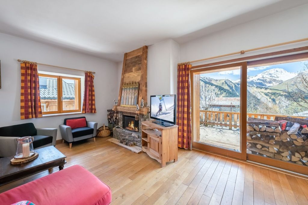Property photo 1 of 10 Charming Chalet Near Saint-Martin-De-Belleville