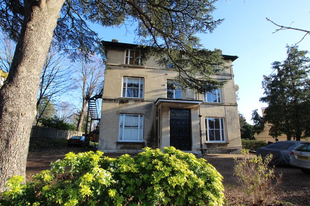 Property photo 1 of 7 1 Front (1).Jpg