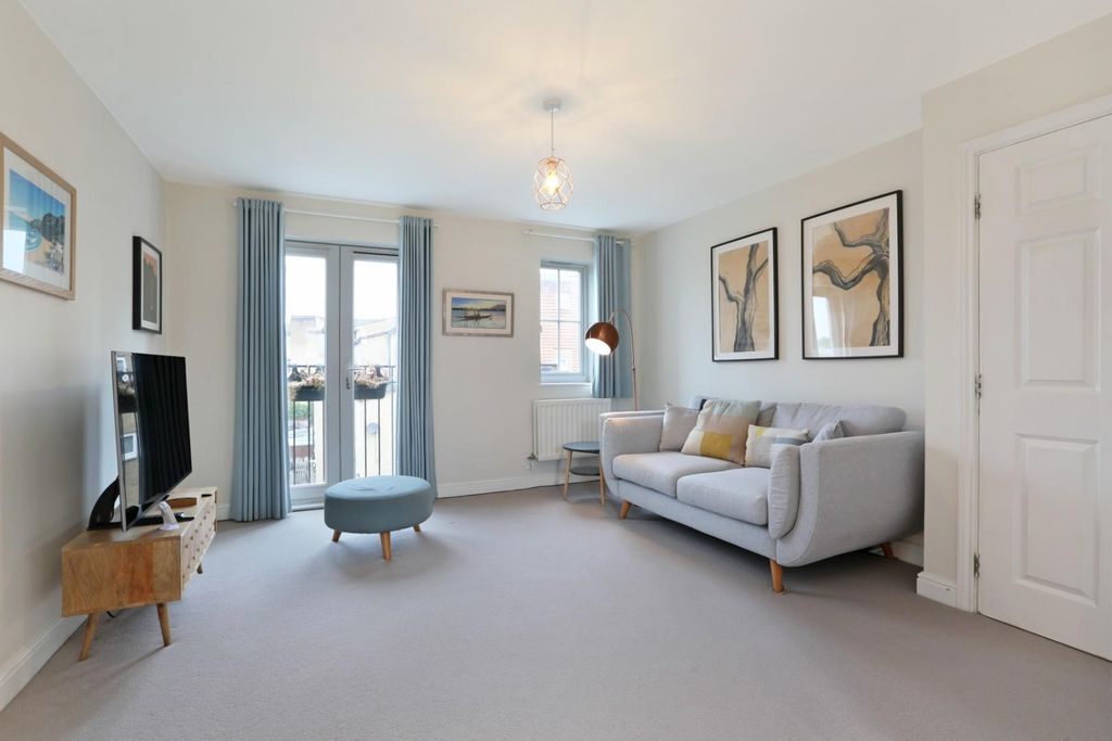 Property photo 1 of 12 Ach_7013 (2).Jpg