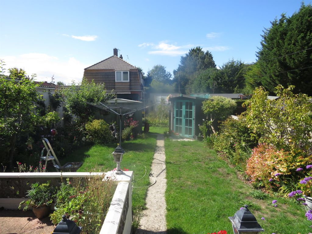 Property photo 2 of 30