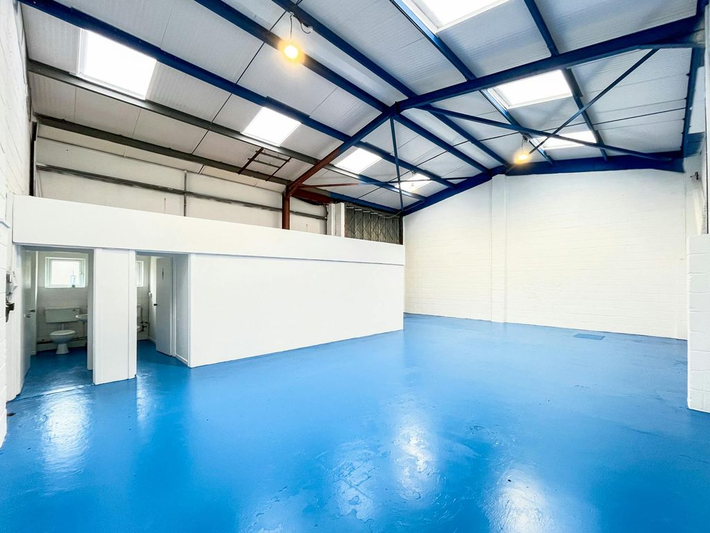 Property photo 3 of 4 8.Jpg