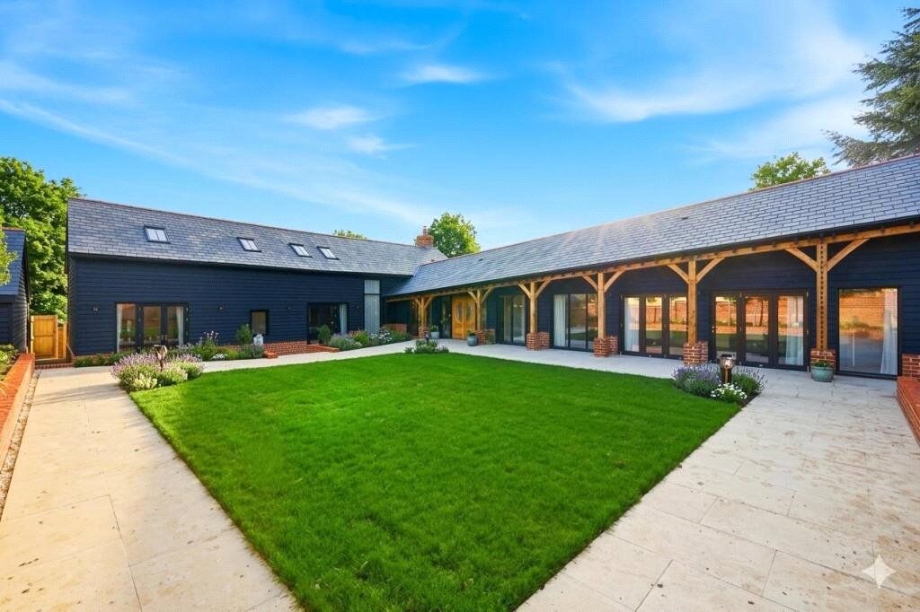 Property photo 1 of 25 Picture No. 58