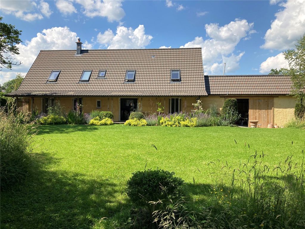 Property photo 1 of 13 Picture No. 01