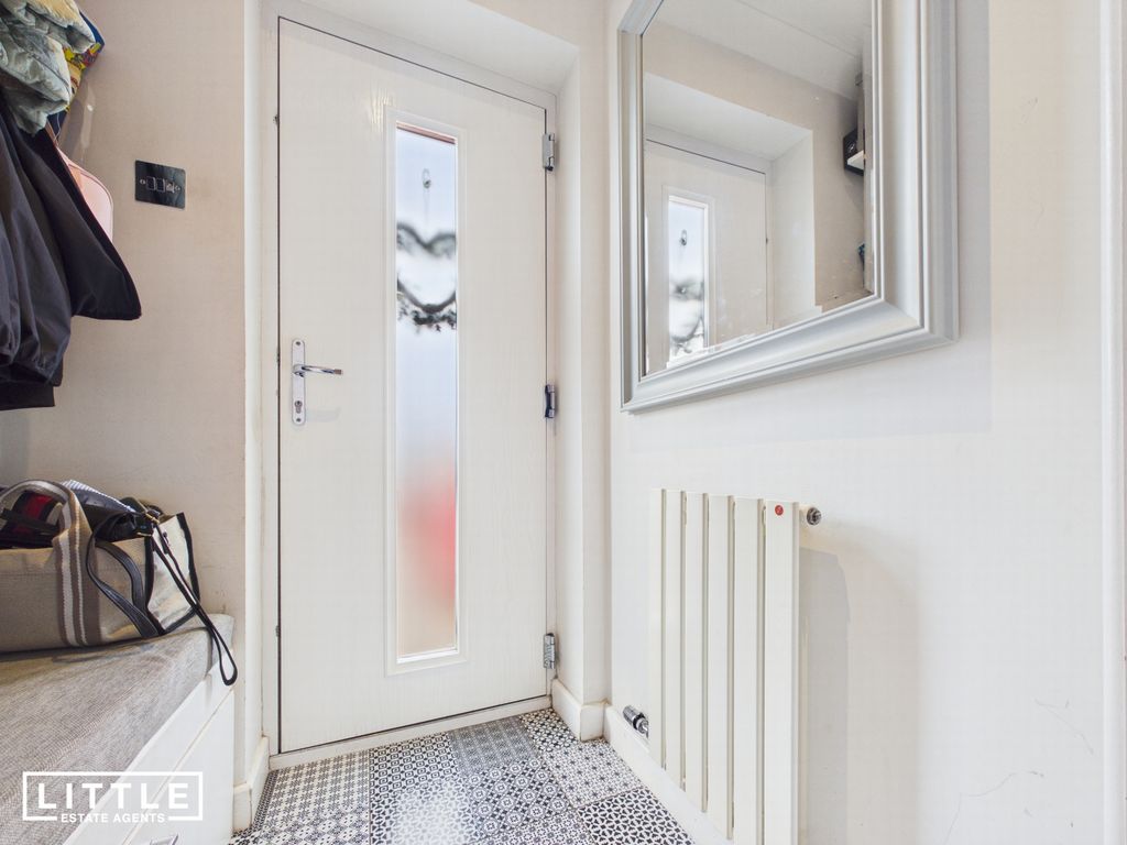 Property photo 2 of 19 Photo 1