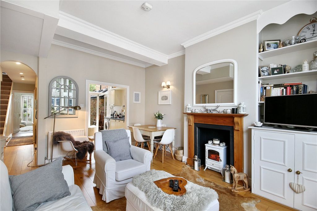 Property photo 3 of 9