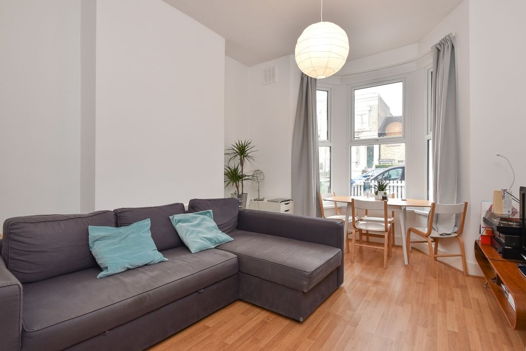 Property photo 1 of 7 223746 (1)