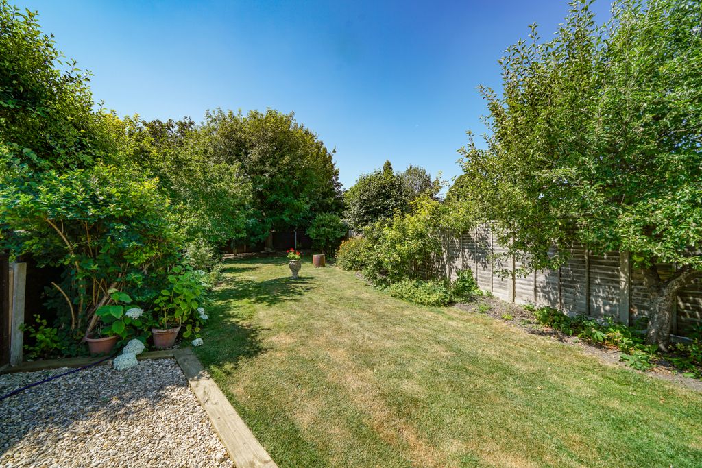Property photo 2 of 25 Skm-Studio1-32