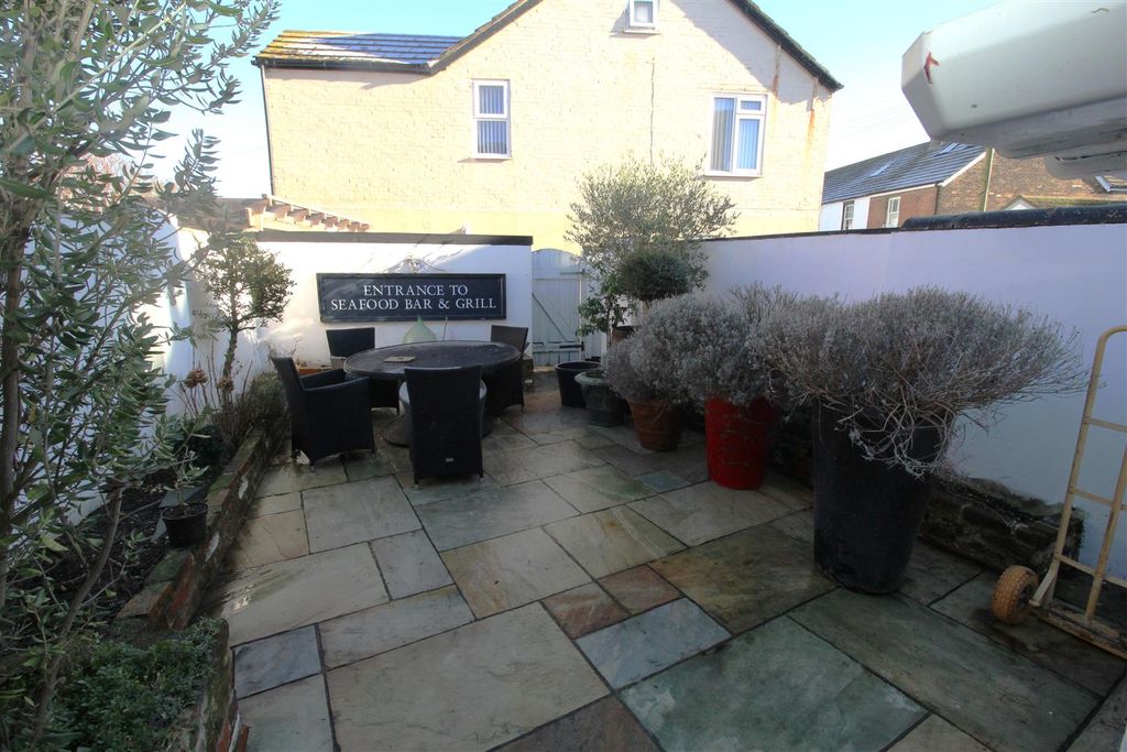 Property photo 3 of 18 Img_0638.Jpg