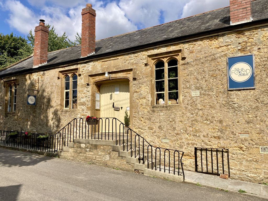 Property photo 1 of 13