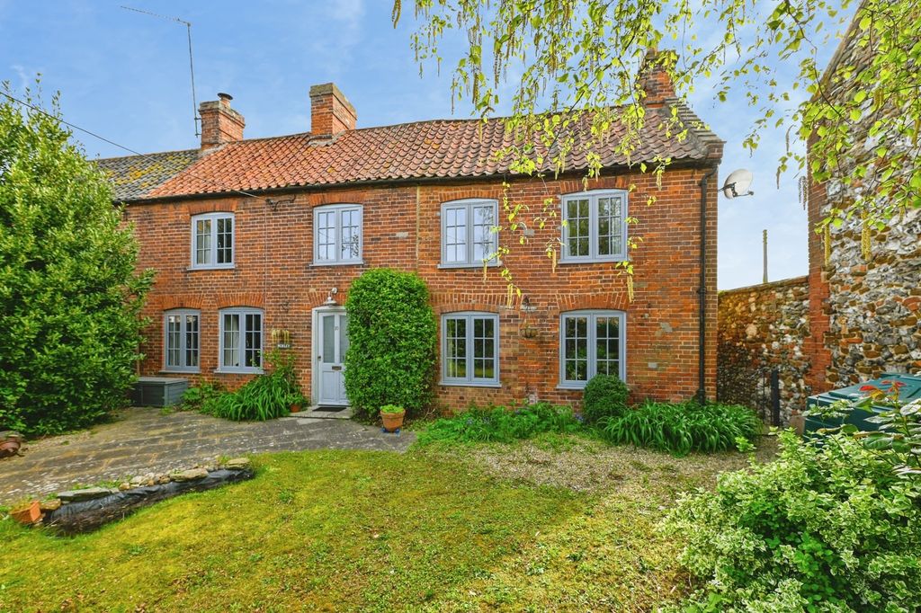 Property photo 1 of 32 Pbox-Img.Jpg