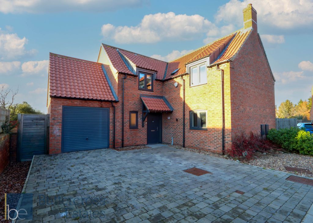 Property photo 1 of 20 Front