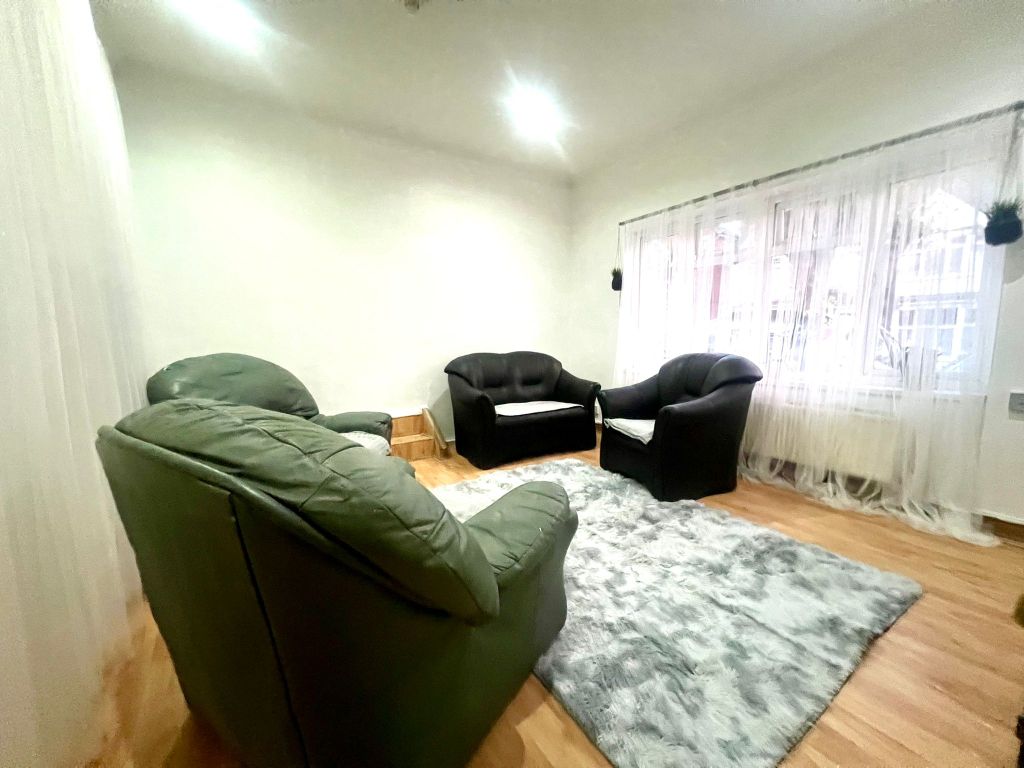 Property photo 3 of 7 Whatsapp Image 2025-11-29 At 6.02.37 Pm (2).Jpeg