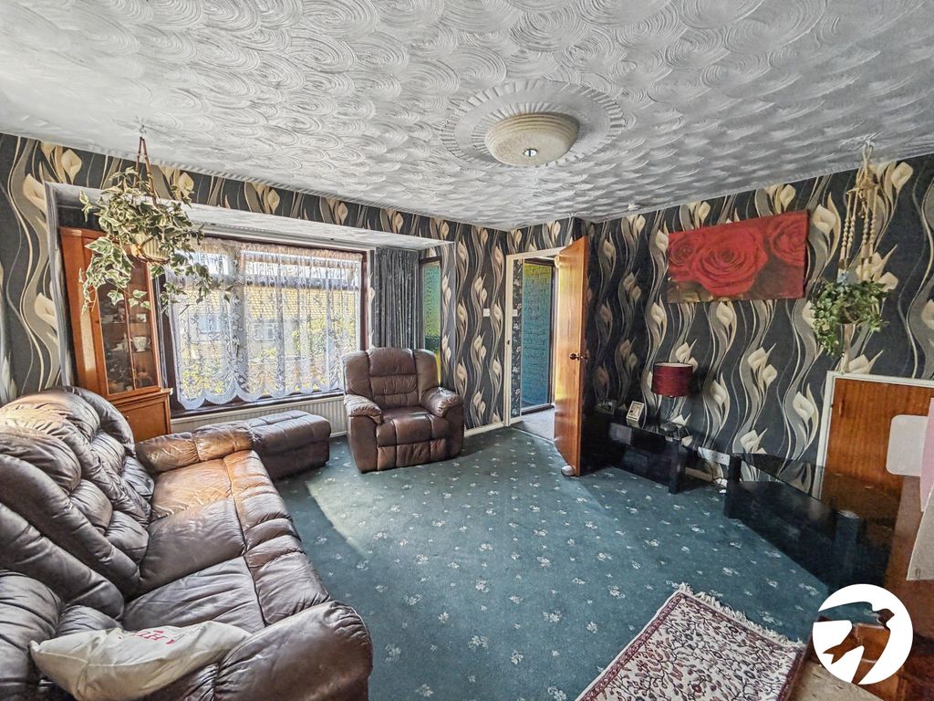 Property photo 2 of 17 Picture No. 09