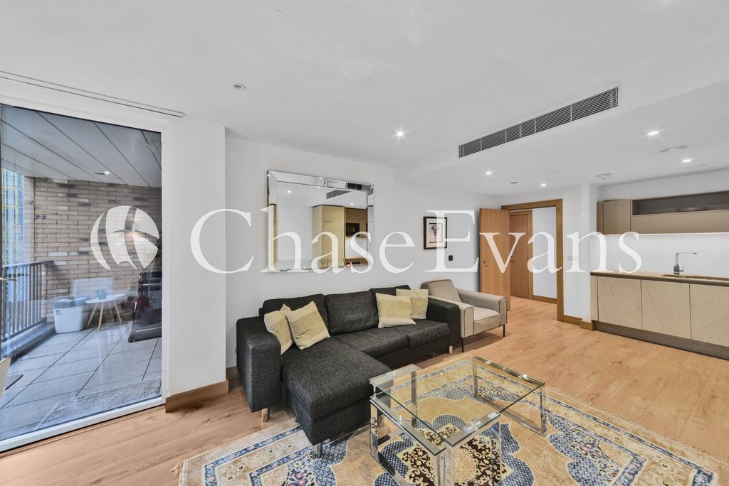 Property photo 1 of 15 Living Area