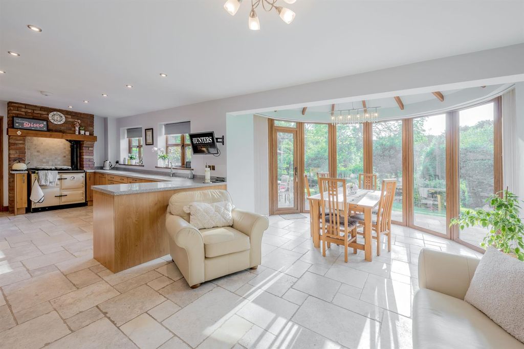 Bon Accord Kingsford Lane Wolverley DY11 4 Bed Detached Bungalow For bon-accord-kingsford-lane-wolverley-dy11-4-bed-detached-bungalow-for