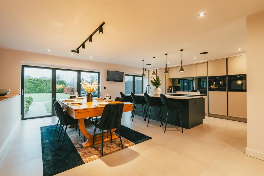 Property photo 2 of 42 Dining Kitchen