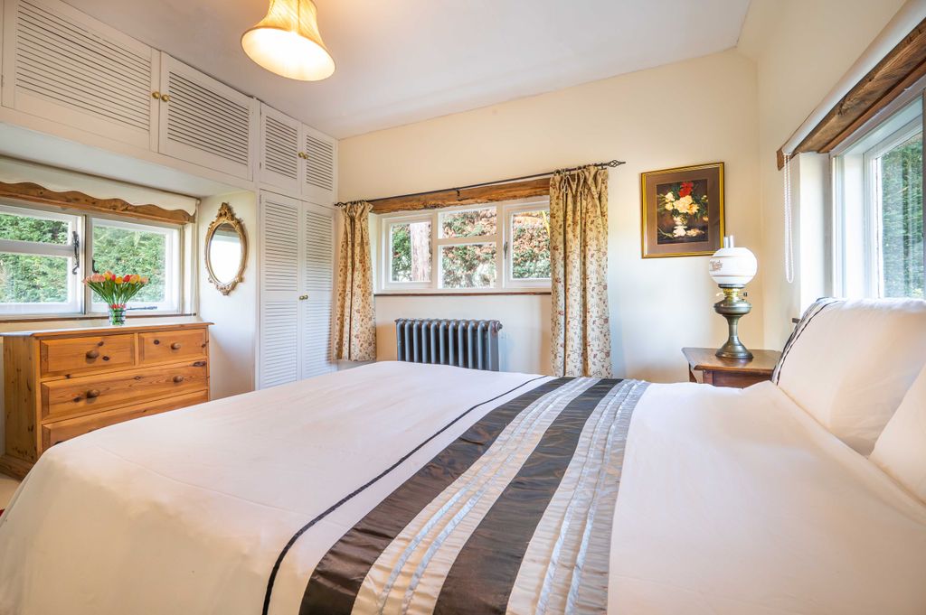 Additional image 10 of 2 bed cottage for saleBishopsland Lane, Dunsden RG4