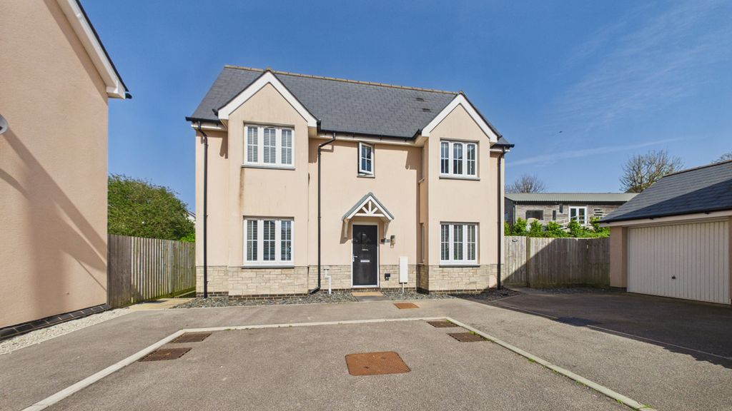 Property photo 1 of 19 3Â Bedroom Detached House For Sale