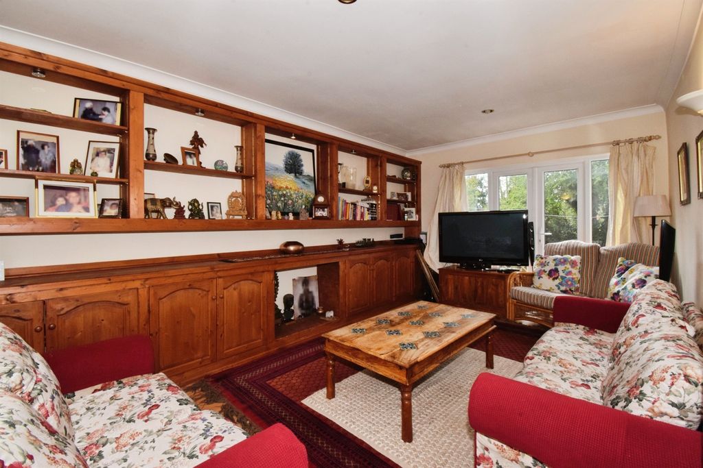 Additional image 7 of 4 bed detached house for saleShirley Road, Leicester LE2