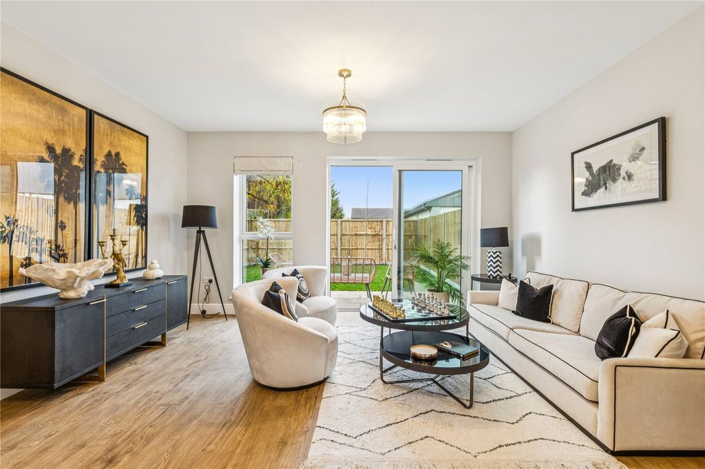 Property photo 1 of 9 Picture No. 08