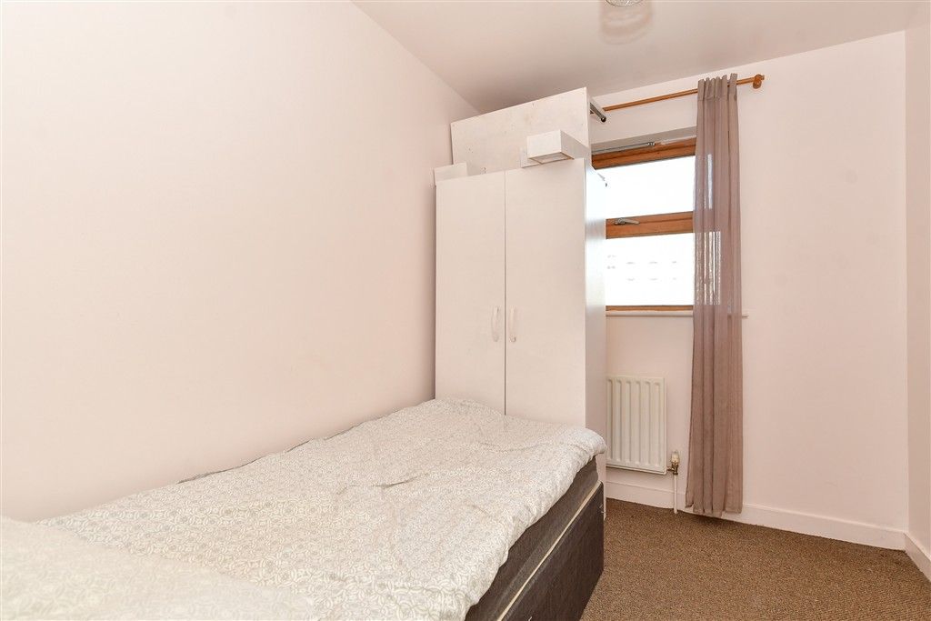 Property photo 1 of 10 Bedroom 2